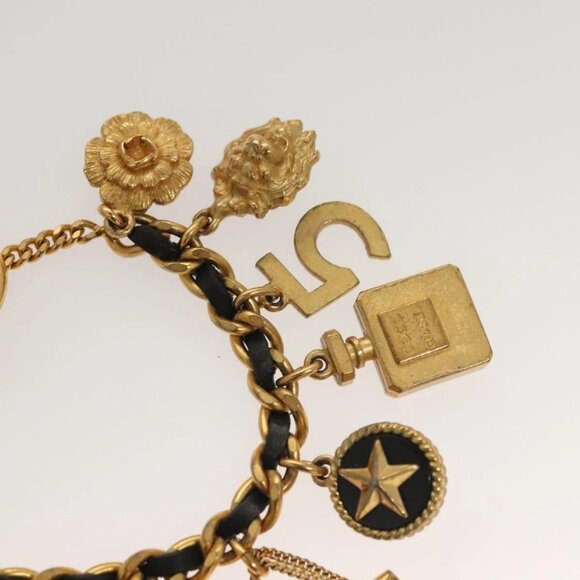 CHANEL Bracelet Metal Gold CC Auth 135948V - Picture 4 of 13